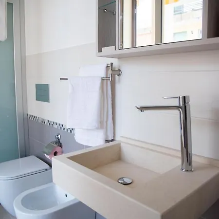 A & G Relax 4* Syracuse