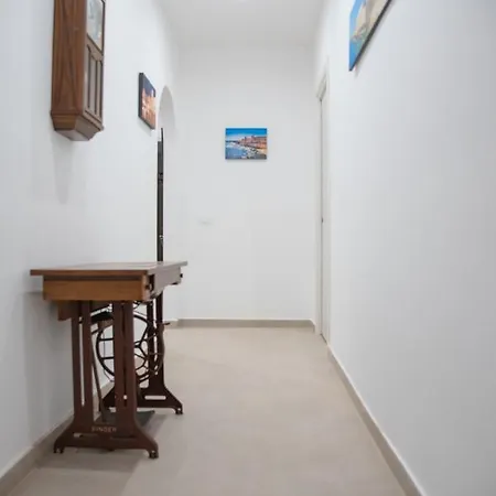 A & G Relax 4* Syracuse